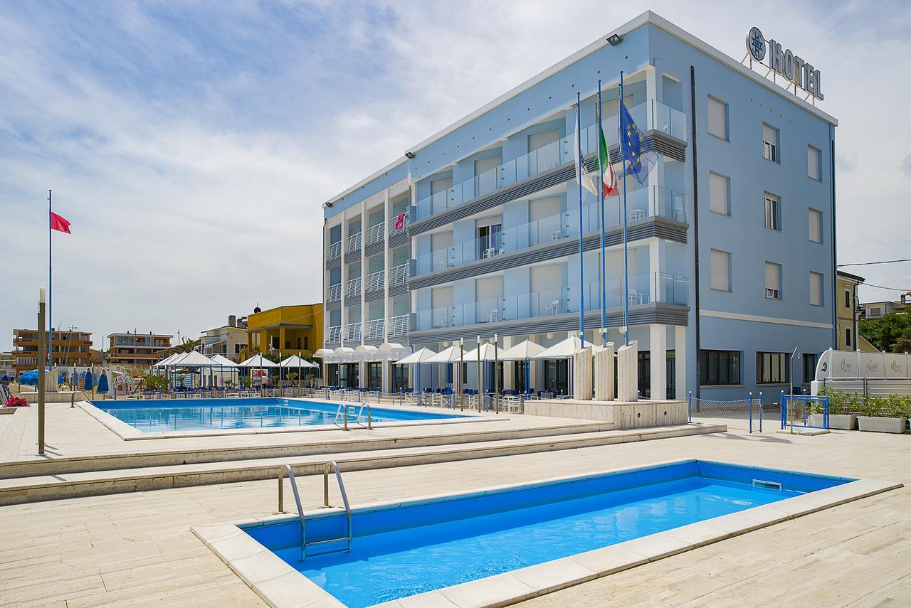 נומאנה Hotel Marcelli מראה חיצוני תמונה
